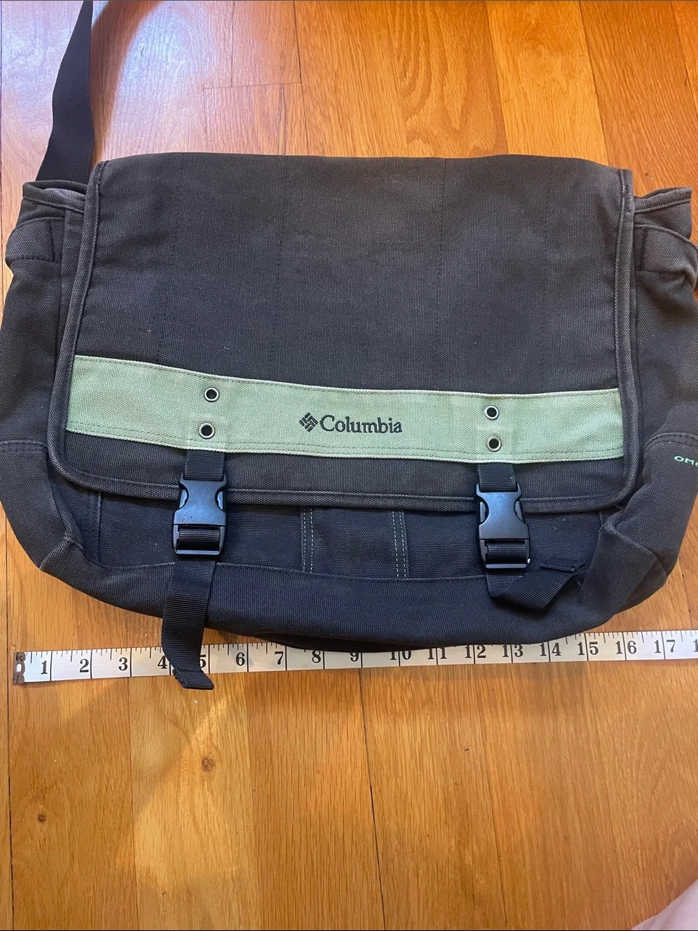 Columbia Black Messenger Canvas Bag with Olive Accent (OL3)